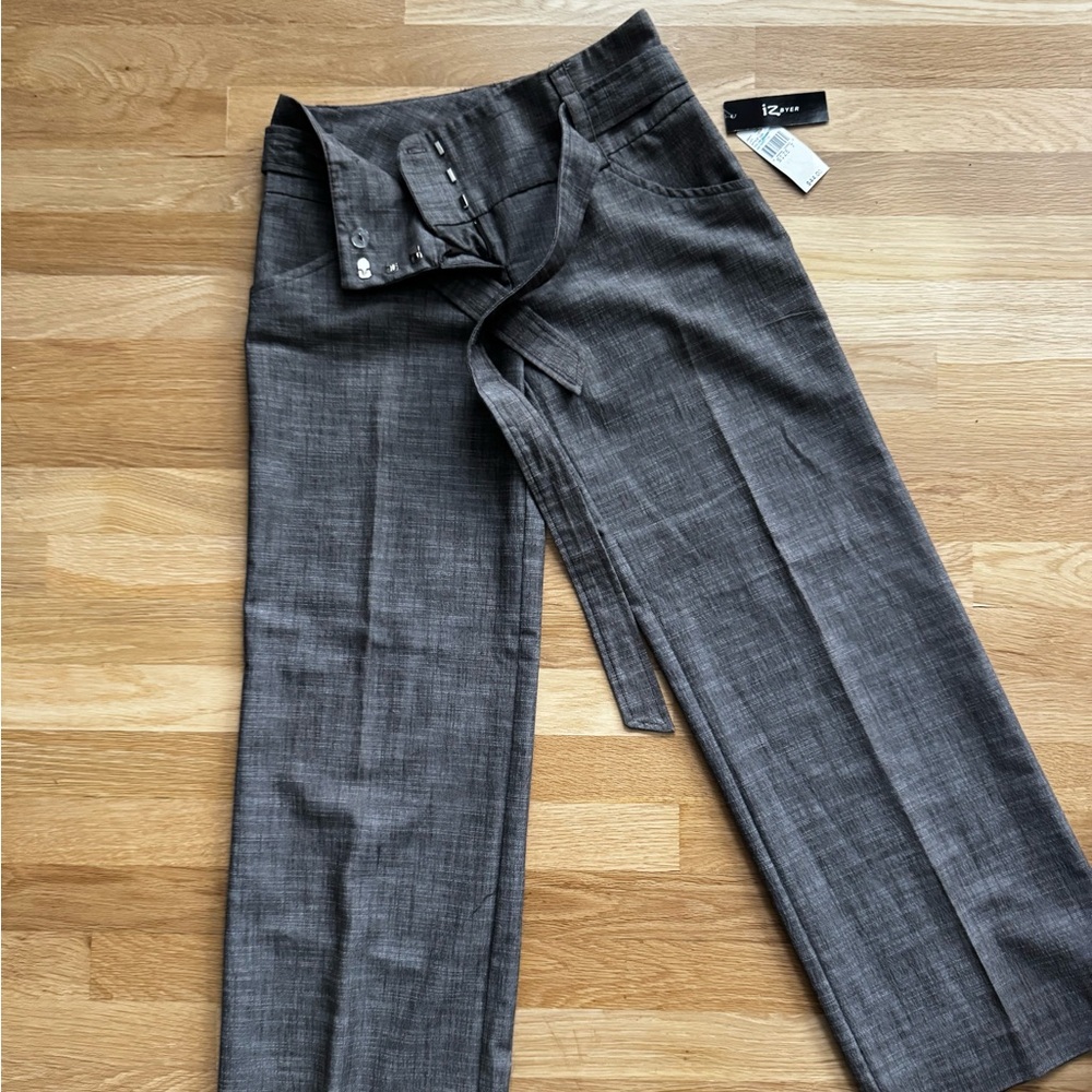 NWT IZ Byer Brown Belted Pants